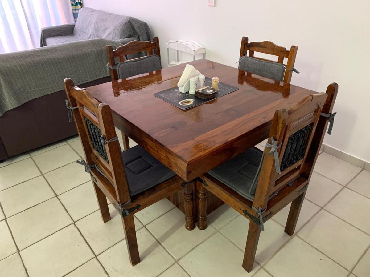 Comfortable 2 Bedroom Apartment In Popular Limnaria Gardens Пафос Экстерьер фото