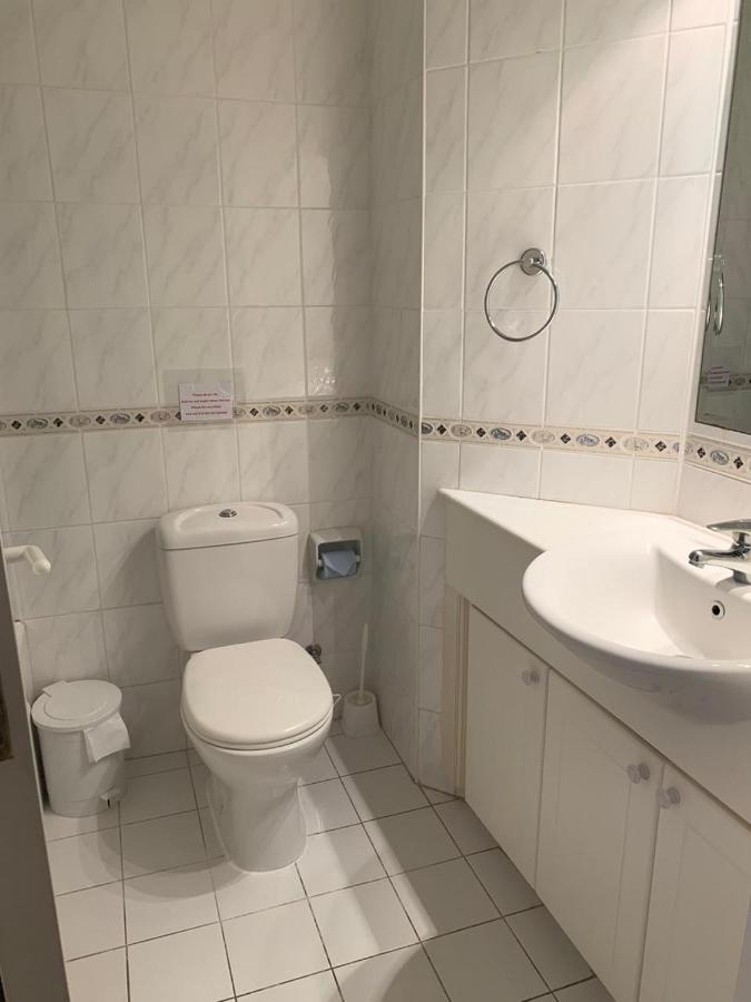 Comfortable 2 Bedroom Apartment In Popular Limnaria Gardens Пафос Экстерьер фото