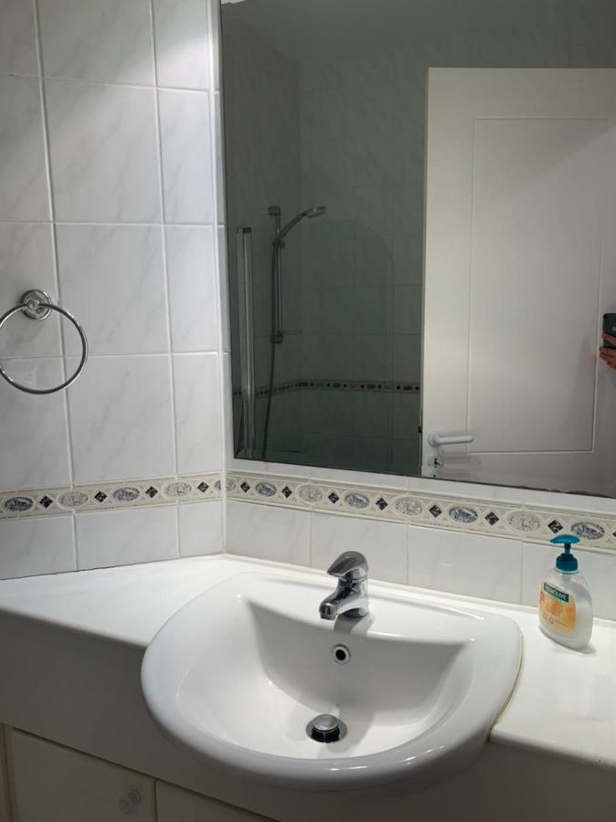Comfortable 2 Bedroom Apartment In Popular Limnaria Gardens Пафос Экстерьер фото